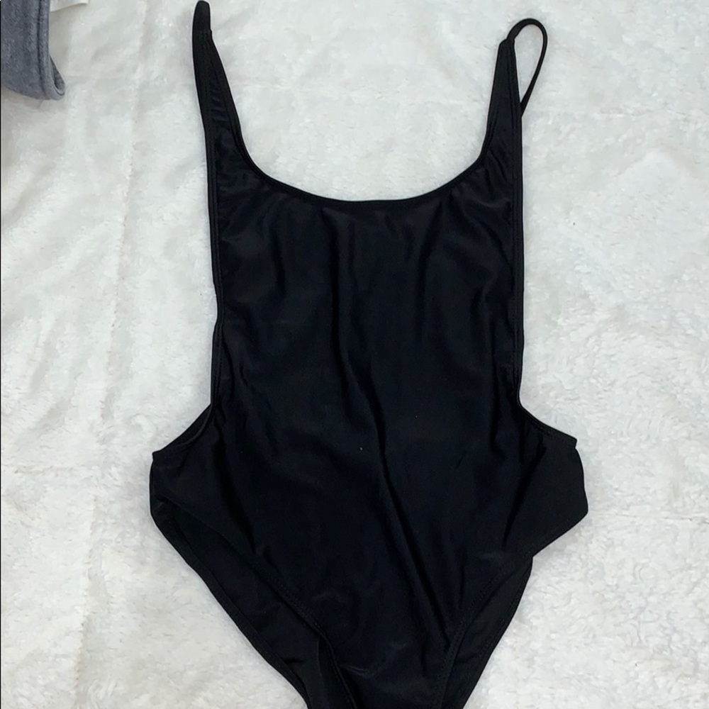 One piece bikini